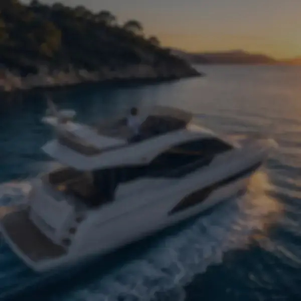 Prestige 420 motor yacht